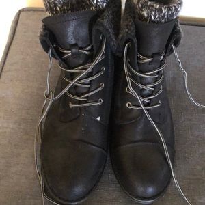 Booties black boots